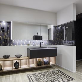 Badezimmer modern mit Muster